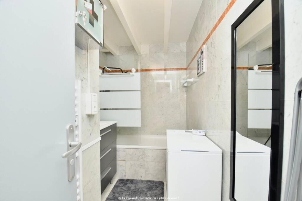 La Mezzanine Apt 5 Pers Classe 3 Etoiles, Royan- Centre 300 M Plage Foncillon Экстерьер фото